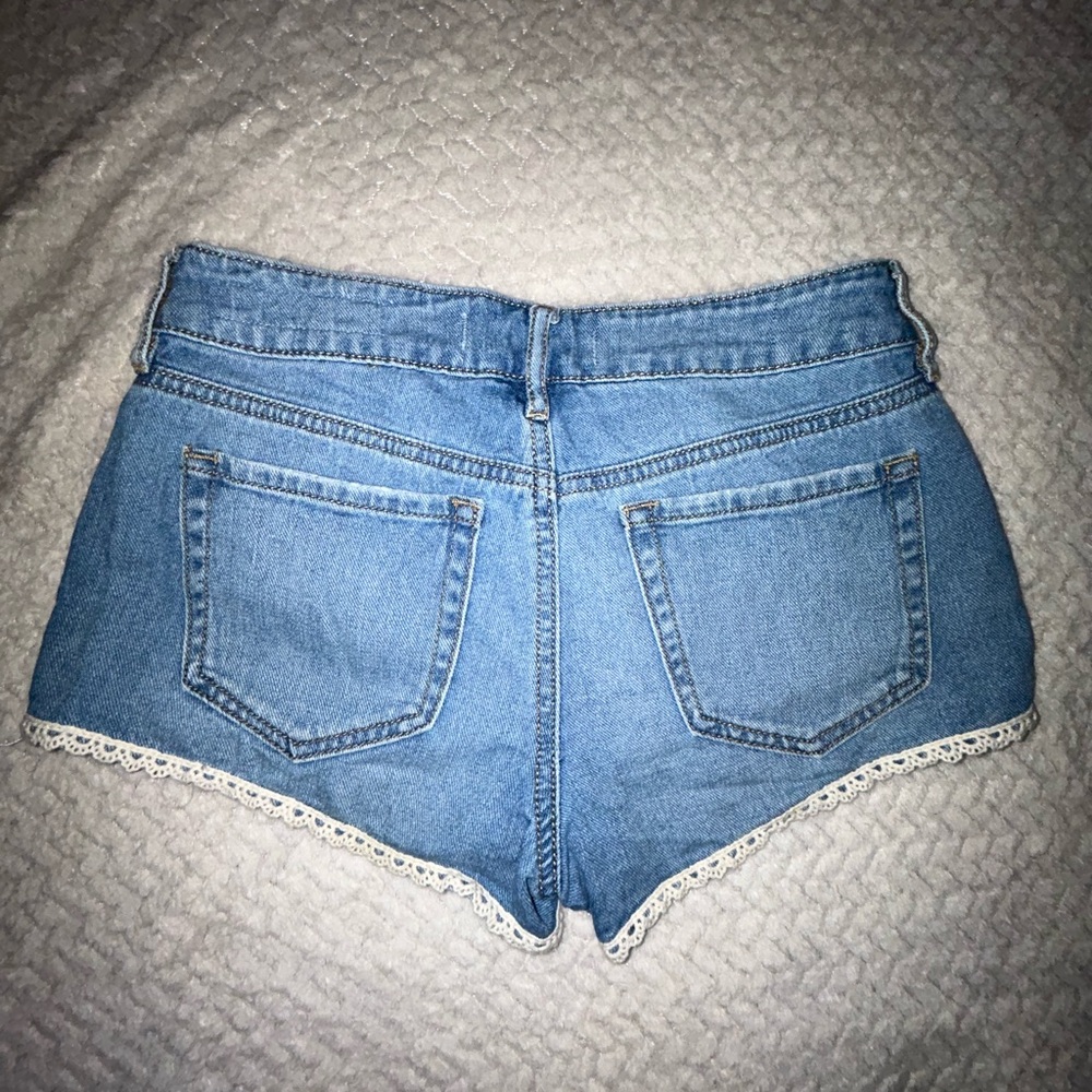 Jean Shorts - Picture 4 of 4